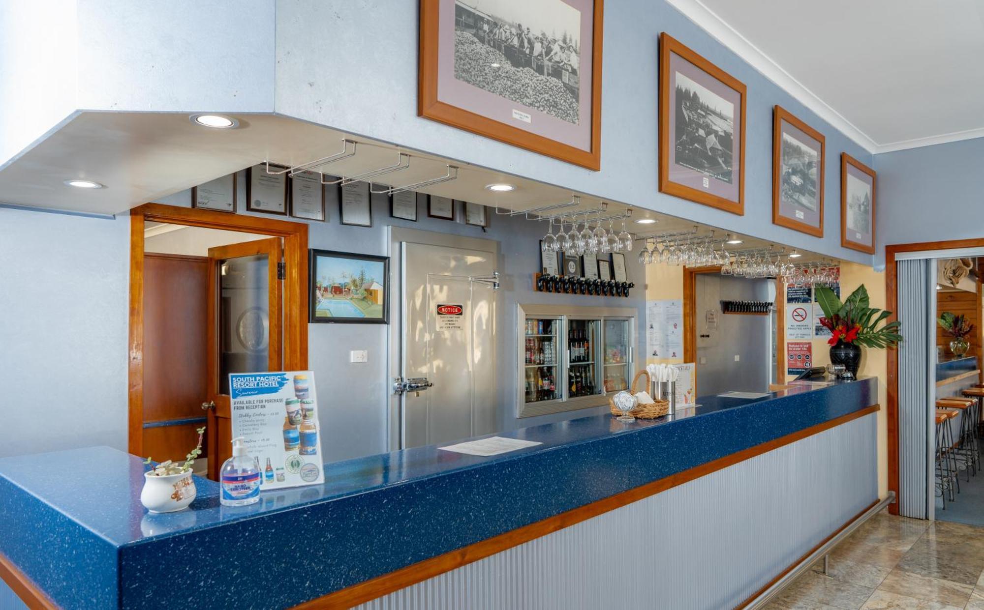South Pacific Resort Hotel เบิร์นท์ไพน์ ภายนอก รูปภาพ